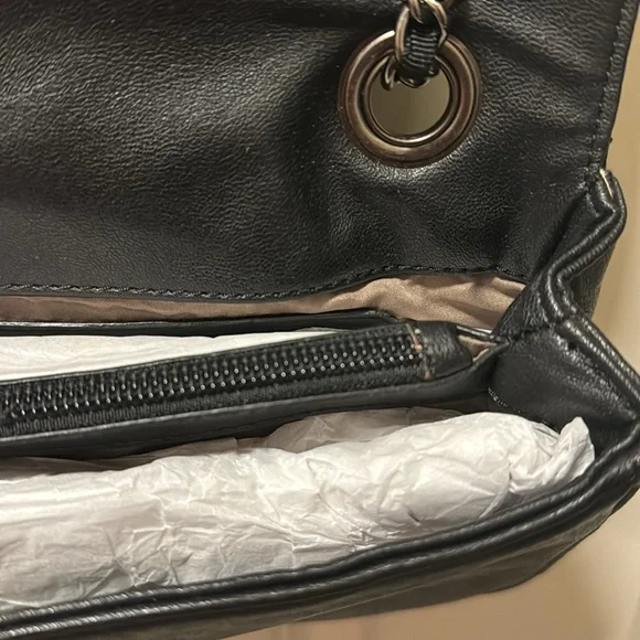 Nine West Women's Black and Gold Clutch OS EUC - Picture 9 of 16